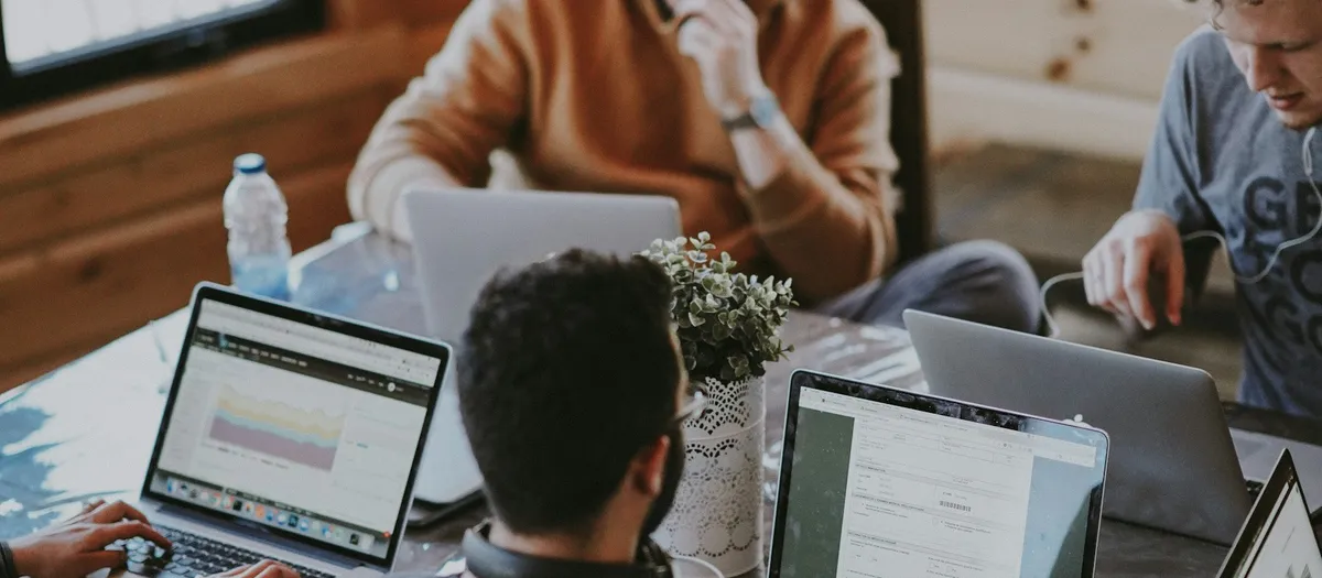 Entorno tecnológico: Trabajo híbrido